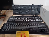 Lot 11 - toetsenborden - 3 stuks - afbeelding 1 van  7