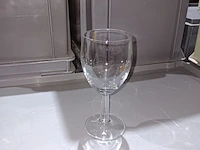Lot 11 - wijnglazen 100 stuks - afbeelding 1 van  2