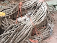 Lot 110 - dikke koorden - afbeelding 2 van  3