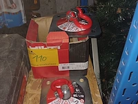 Lot 110 - hilti liftankerpunten - 2 stuks - afbeelding 1 van  2