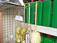 Lot 110 - poetsmateriaal. 100 stuks - afbeelding 2 van  12