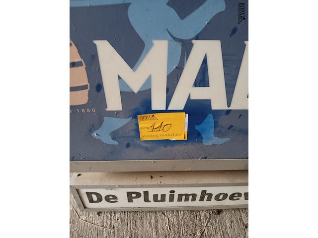 Lot 110 - verlicht gevelreclamebord - afbeelding 2 van  2