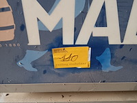 Lot 110 - verlicht gevelreclamebord - afbeelding 2 van  2