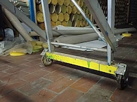 Lot 1100 - aluminium trap - afbeelding 3 van  3