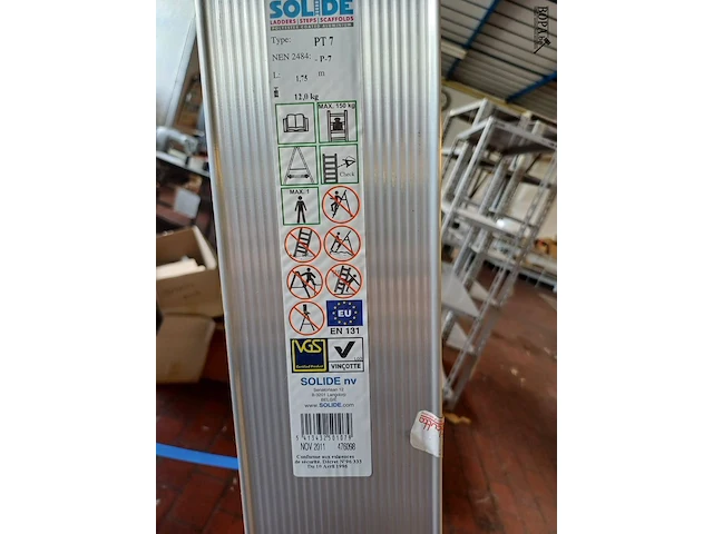 Lot 1108 - aluminium ladder - afbeelding 2 van  3