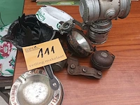 Lot 111 - brocante. 8 stuks - afbeelding 1 van  4