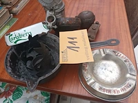 Lot 111 - brocante. 8 stuks - afbeelding 4 van  4