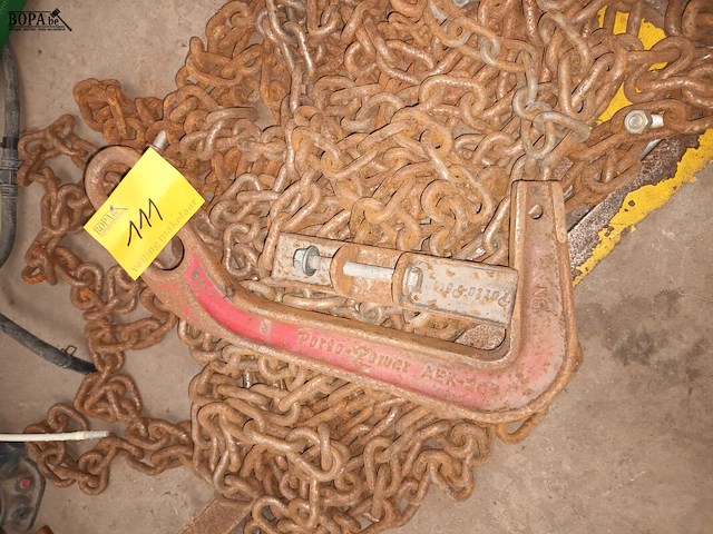 Lot 111 - ketting met haak - afbeelding 2 van  2