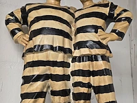 Lot 111 - laurel & hardy gevangen - afbeelding 1 van  2
