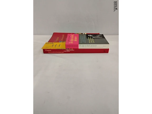 Lot 111 - lot boeken, vrouwen prostitutie, 2 stuks - afbeelding 1 van  1