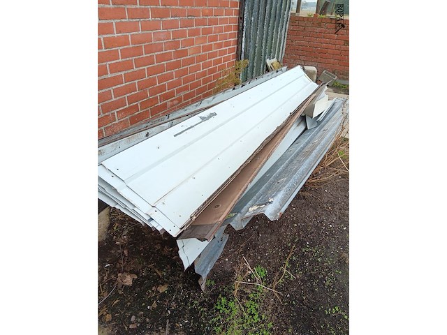 Lot 111 - lot oud ijzer - afbeelding 2 van  5