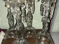 Lot 112 - glazen kaarshouders mariabeeld, 4 stuks - afbeelding 1 van  3