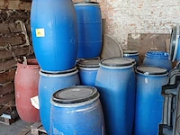 Lot 1120 - pvc vat. 20 stuks - afbeelding 1 van  3
