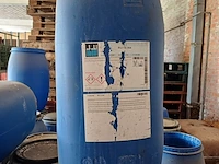 Lot 1120 - pvc vat. 20 stuks - afbeelding 3 van  3
