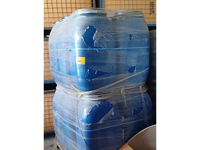 Lot 1125 - pvc vat. 60 stuks - afbeelding 5 van  6
