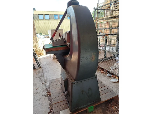 Lot 1127 - hydraulische pers hilow - afbeelding 3 van  7
