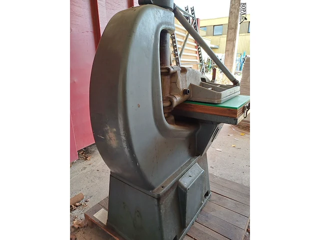 Lot 1127 - hydraulische pers hilow - afbeelding 4 van  7