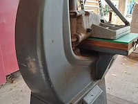 Lot 1127 - hydraulische pers hilow - afbeelding 4 van  7