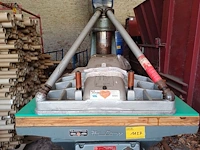Lot 1127 - hydraulische pers hilow - afbeelding 5 van  7