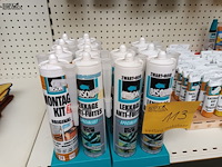 Lot 113 - lijmen en siliconen. 113 stuks - afbeelding 4 van  4