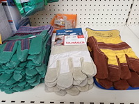 Lot 114 - beschermingsmateriaal - afbeelding 4 van  5