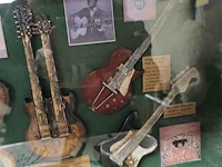 Lot 114 - groot lot beatle items ong 12 stuks - afbeelding 9 van  11
