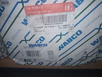 Lot 114 - remonderdelen wabco. 4 stuks - afbeelding 2 van  3