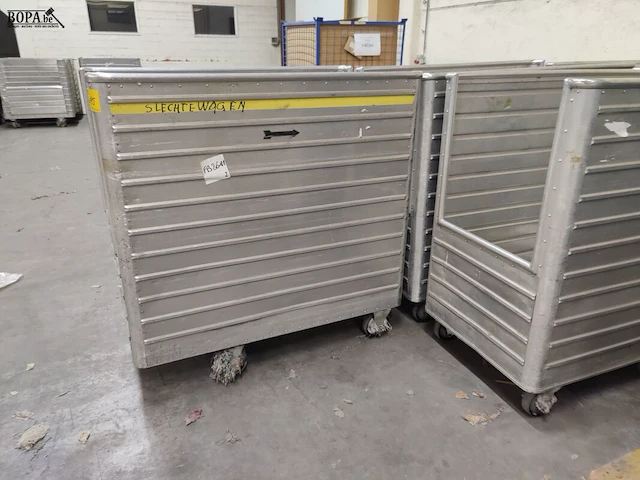 Lot 115 - aluminium transportkar - 5 stuks - afbeelding 3 van  4
