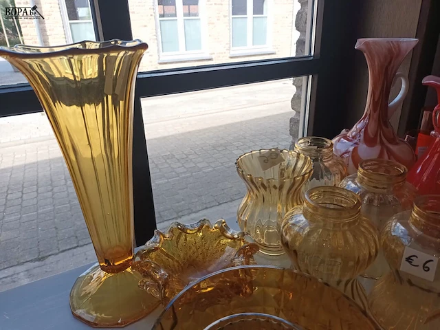 Lot 115 - glaswerk. 20 stuks - afbeelding 2 van  6