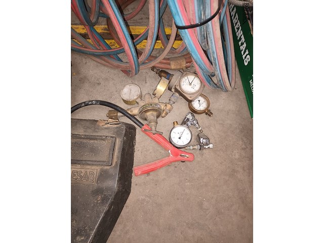 Lot 115 - lasmateriaal - afbeelding 4 van  5