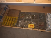 Lot 115 - lot compressiehulzen - afbeelding 1 van  4