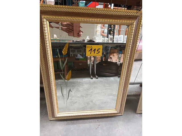Lot 115 - spiegel - afbeelding 1 van  3