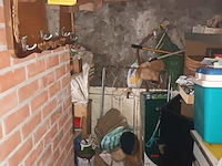Lot 115 - vissersgerief, werkmateriaal. inhoud berging - afbeelding 1 van  7