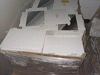 Lot 1152 - kartonnen verpakkingsmateriaal - afbeelding 1 van  8