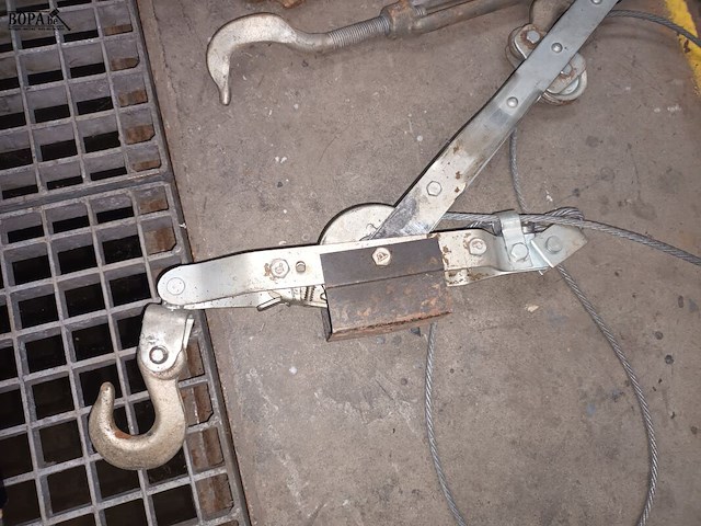 Lot 116 - lot werkmateriaal - afbeelding 2 van  3