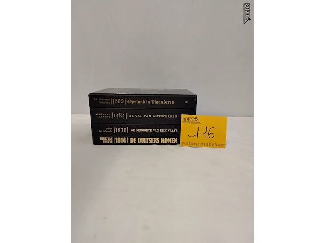 Lot 116 - serie boeken, oorlog, 4 stuks - afbeelding 1 van  1