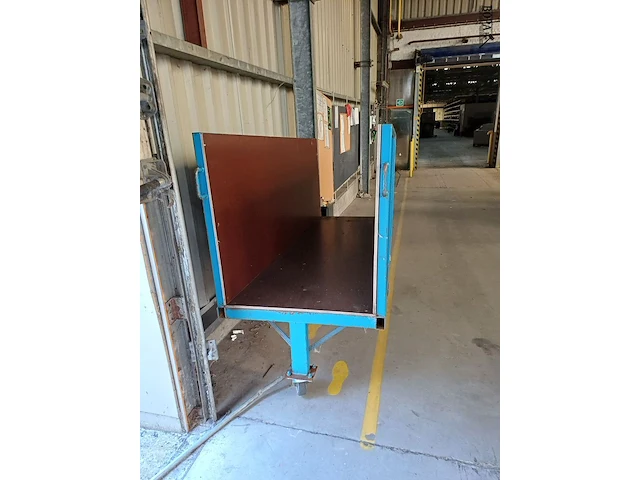 Lot 1163 - metalen transportkar - afbeelding 3 van  4