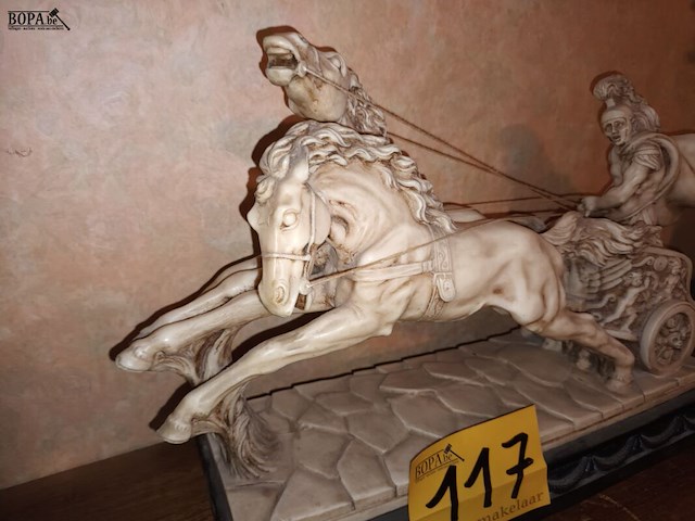 Lot 117 - beeld gladiator - afbeelding 3 van  4