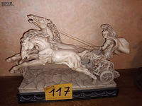 Lot 117 - beeld gladiator - afbeelding 4 van  4
