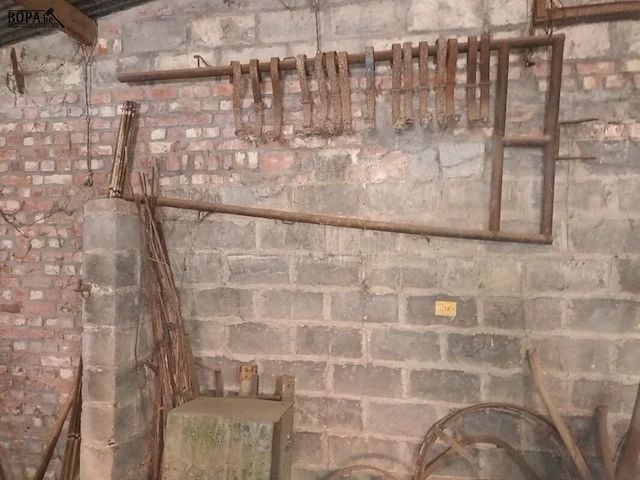 Lot 117 - lot schroot - afbeelding 5 van  5