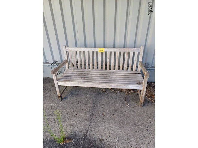 Lot 1176 - houten tuinbank - afbeelding 1 van  2