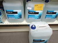 Lot 118 - adblue 10 liter. 7 stuks - afbeelding 1 van  3