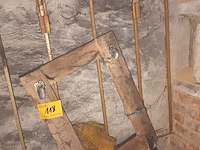 Lot 118 - bagagerek en karretje - afbeelding 1 van  3