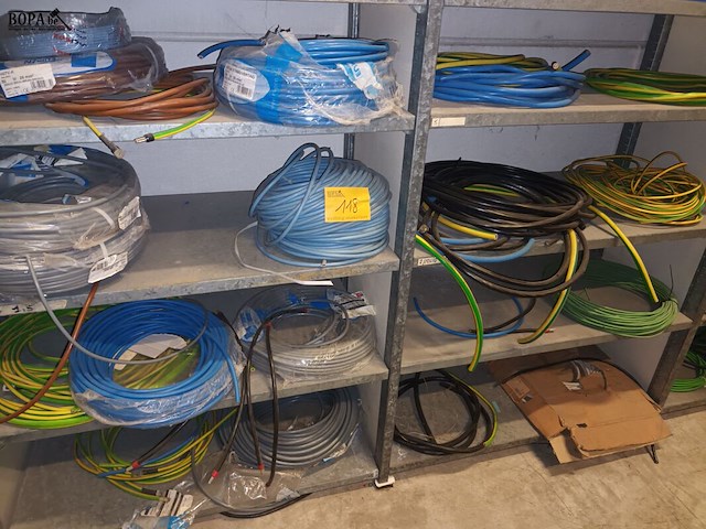 Lot 118 - lot restrollen kabel - afbeelding 1 van  3