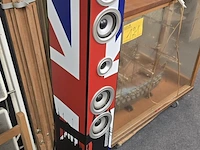 Lot 119 - muziekconsole met afstandbediening - afbeelding 2 van  5