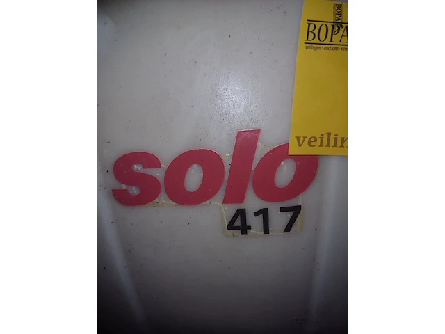 Lot 119 - solo rugsproeier - afbeelding 2 van  3