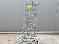 Lot 12 - antiek wijnrek - afbeelding 2 van  3