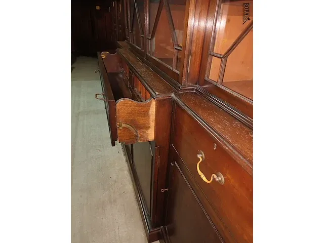 Lot 12 - antieke engelse bibliotheekkast - afbeelding 8 van  10