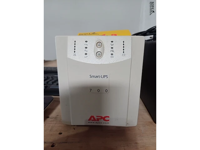 Lot 12 - apc ups batterij - afbeelding 1 van  2