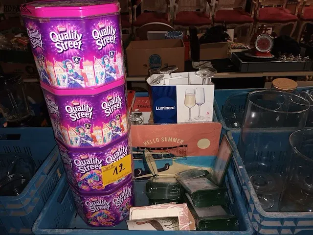 Lot 12 - blikken dozen, menuhouders en notitieboekjes. 20 stuks - afbeelding 1 van  3